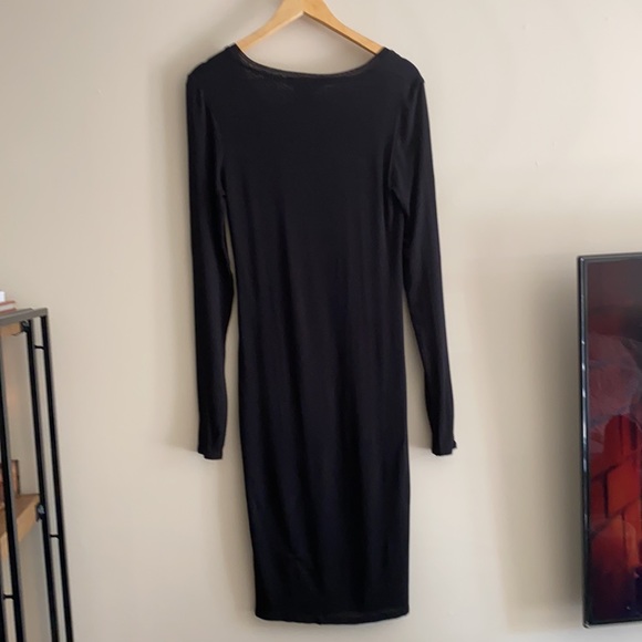BCBGMAXAZRIA “TORI” V NECK, LONG SLEEVE DRESS - Picture 6 of 7